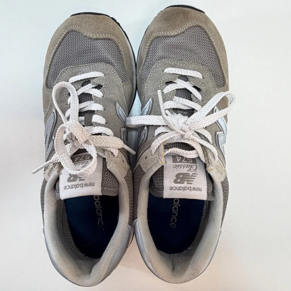 New Balance 574 Classic Sneakers Womens 8.5 Grey WL574EVG Suede Mesh Retro - Picture 5 of 9